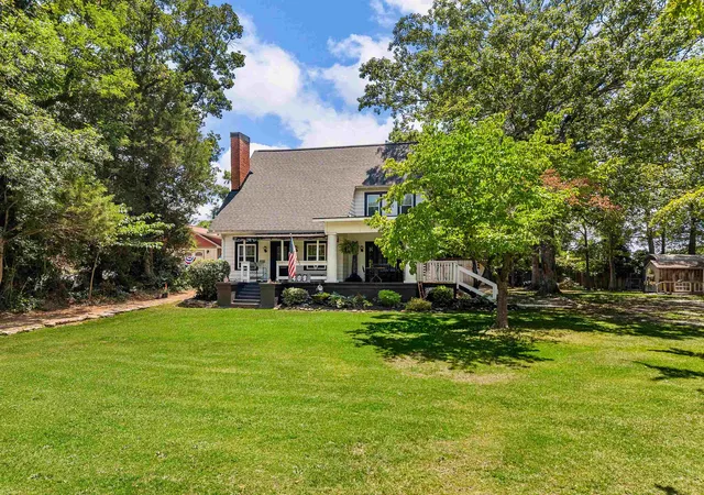 4th image of 409 N Howard Ave, Landrum, SC 29356 | MLS# SPN338735