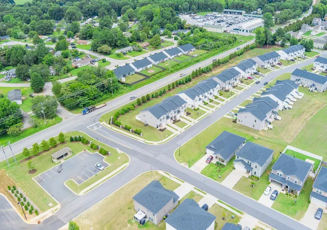 Homes for sale in Simpsonville, SC | 434 Ellis Mill St, Simpsonville, SC 29680 | MLS# SPN338806