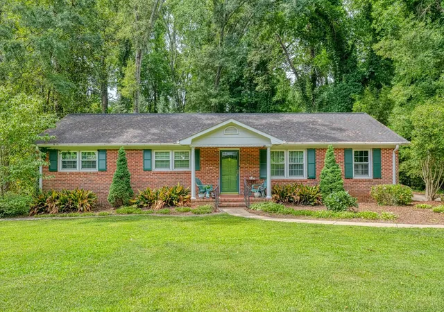 1st image of 150 Shelton Dr, Spartanburg, SC 29307 | MLS# SPN338831