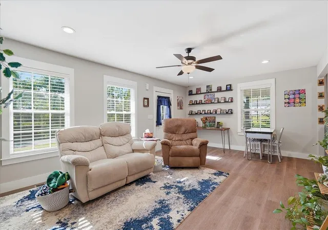 Photo 4 of Sale Pending at 384 Ammons Rd, Spartanburg, SC 29306 | MLS# SPN338833 | Listing updated on 2026-08-28
