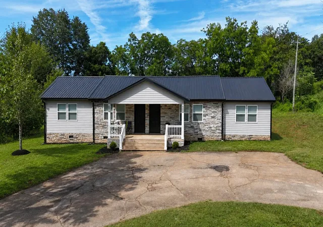 Homes for sale in Chesnee, SC | 2040 & 2044 Sandy Ford Rd, Chesnee, SC 29323 | MLS# SPN338876