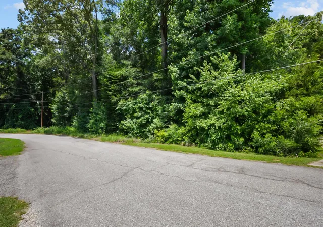 Photo 2 of Land for sale at Westminster Ave, Laurens, SC 29360 | MLS# SPN338878 | Listing updated on 2026-09-08