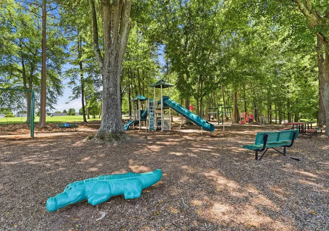 Homes for sale in Simpsonville, SC | 3 Cutting Horse Ct, Simpsonville, SC 29680 | MLS# SPN338901