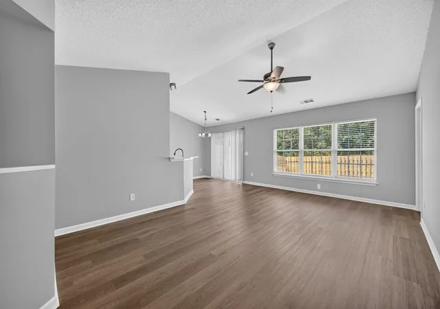Photo 4 of Single family home for sale at 101 Constantine Way, Greer, SC 29650 | MLS# SPN338902 | Listing updated on 2026-09-08