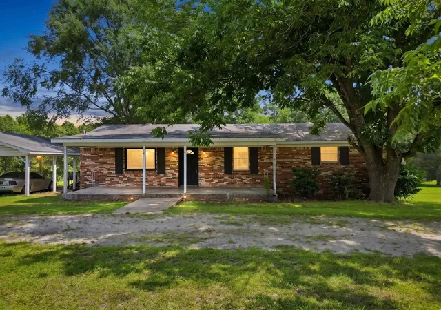 Homes for sale in Enoree, SC | 330 Old Hwy 146, Enoree, SC 29335 | MLS# SPN338912
