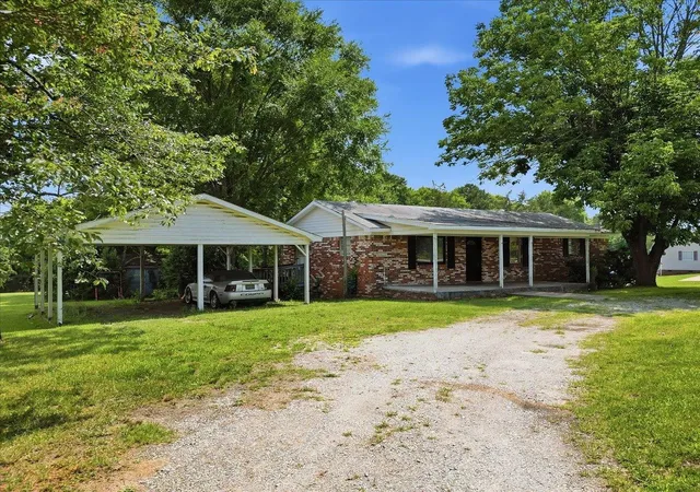 Homes for sale in Enoree, SC | 330 Old Hwy 146, Enoree, SC 29335 | MLS# SPN338912