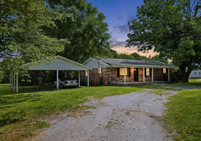Homes for sale in Enoree, SC | 330 Old Hwy 146, Enoree, SC 29335 | MLS# SPN338912