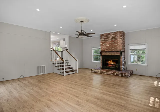 Photo 4 of Single family home for sale at 203 Gibert St, Union, SC 29379 | MLS# SPN338930 | Listing updated on 2026-09-25