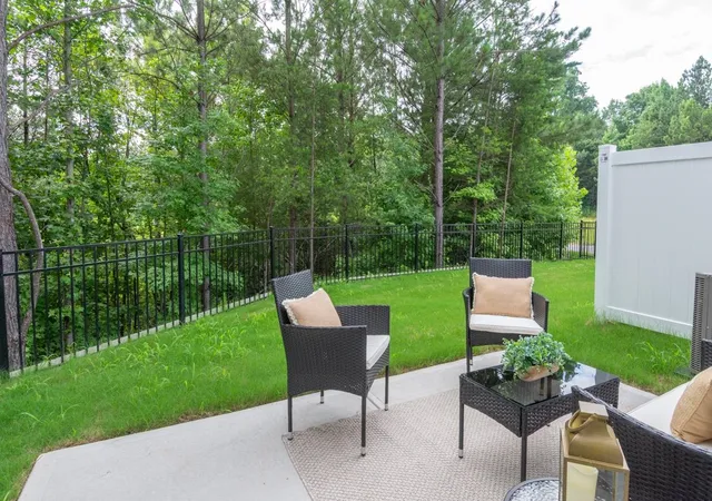 Photo 3 of Townhouse for sale at 621 Farcroft Trl, Roebuck, SC 29376 | MLS# SPN338935 | Listing updated on 2026-09-25