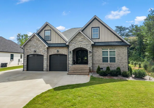 Photo 2 of Single family home for sale at 1687 Dickson Rd, Inman, SC 29349 | MLS# SPN338960 | Listing updated on 2026-07-12