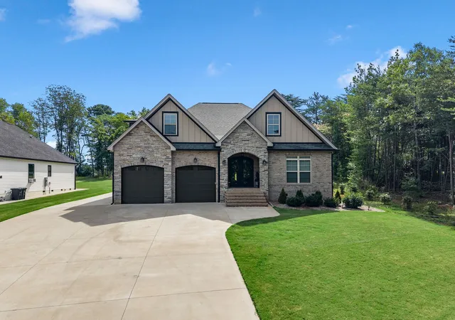 Photo 3 of Single family home for sale at 1687 Dickson Rd, Inman, SC 29349 | MLS# SPN338960 | Listing updated on 2026-07-12