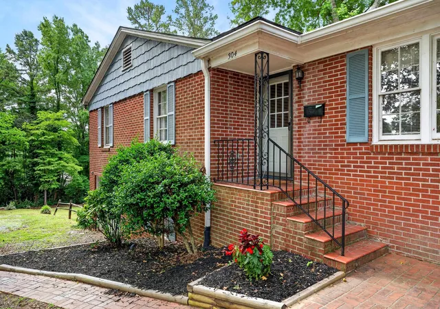 Homes for sale in Gaffney, SC | 304 Indian Hill St, Gaffney, SC 29340 | MLS# SPN338998