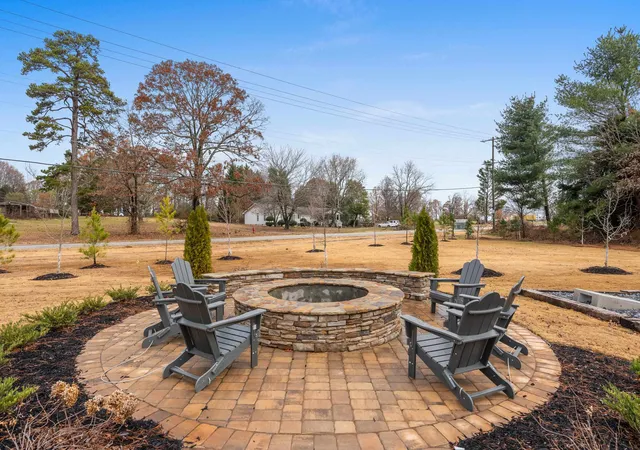 5th image of 834 Embark Cir, Greer, SC 29651 | MLS# SPN339001