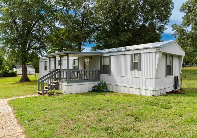 Homes for sale in Pacolet, SC | 141 B Dogwood St, Pacolet, SC 29372 | MLS# SPN339019