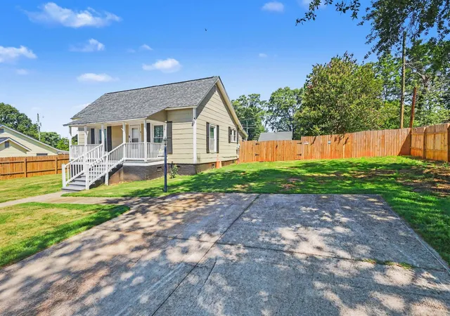 Homes for sale in Inman, SC | 9 G St, Inman, SC 29349 | MLS# SPN339034