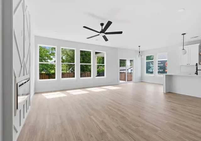 Photo 2 of Single family home for sale at 201 Earl St, Greer, SC 29651 | MLS# SPN339044 | Listing updated on 2026-08-20