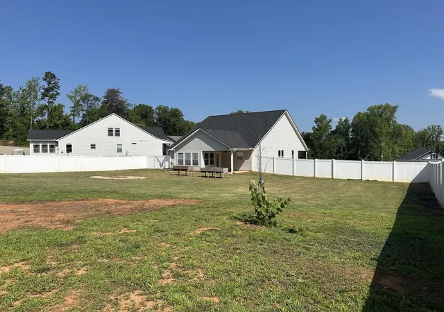 Homes for sale in Chesnee, SC | 556 Fairlead Ln, Chesnee, SC 29323 | MLS# SPN339049