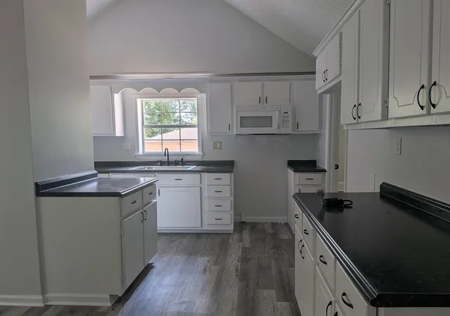 Photo 4 of Single family home for sale at 152 Mapletree Ln, Spartanburg, SC 29303 | MLS# SPN339072 | Listing updated on 2026-07-04