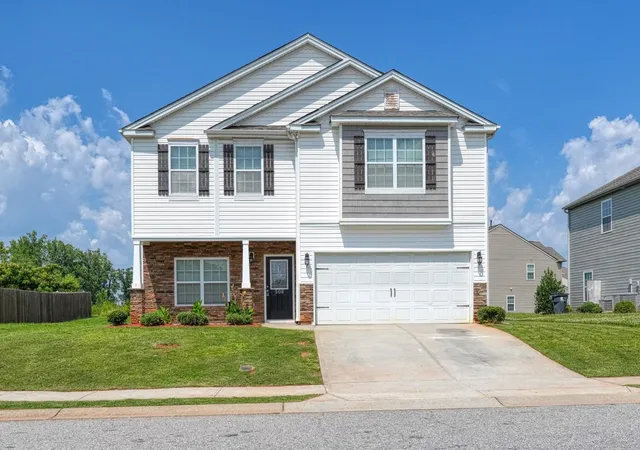 Photo 1 of Single family home for sale at 506 Friar Park Ln, Lyman, SC 29365 | MLS# SPN339074 | Listing updated on 2026-08-22