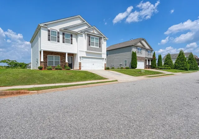 Photo 3 of Single family home for sale at 506 Friar Park Ln, Lyman, SC 29365 | MLS# SPN339074 | Listing updated on 2026-08-22