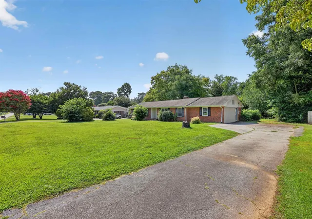 Homes for sale in Spartanburg, SC | 112 Thunderbird Pl, Spartanburg, SC 29307 | MLS# SPN339087