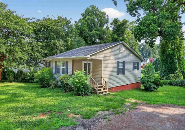 Homes for sale in Spartanburg, SC | 100 Celestial St, Spartanburg, SC 29306 | MLS# SPN339090