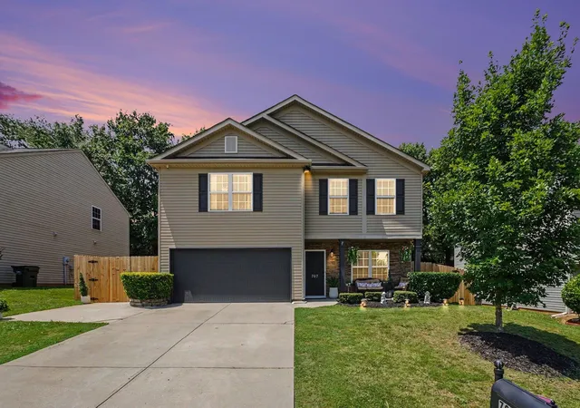 Photo 1 of Single family home for sale at 707 Markham Cir, Moore, SC 29369 | MLS# SPN339098 | Listing updated on 2026-09-19