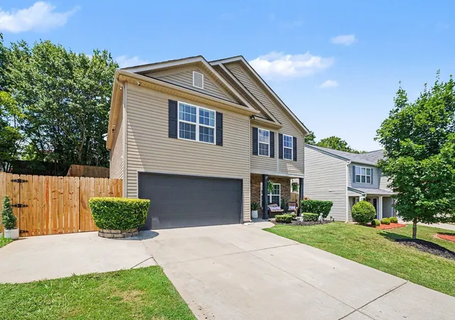 Photo 3 of Single family home for sale at 707 Markham Cir, Moore, SC 29369 | MLS# SPN339098 | Listing updated on 2026-09-19