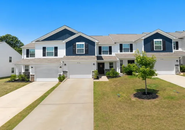 Photo 2 of Townhouse for sale at 812 Harper St, Woodruff, SC | MLS# SPN339109 | Listing updated on 2026-09-10