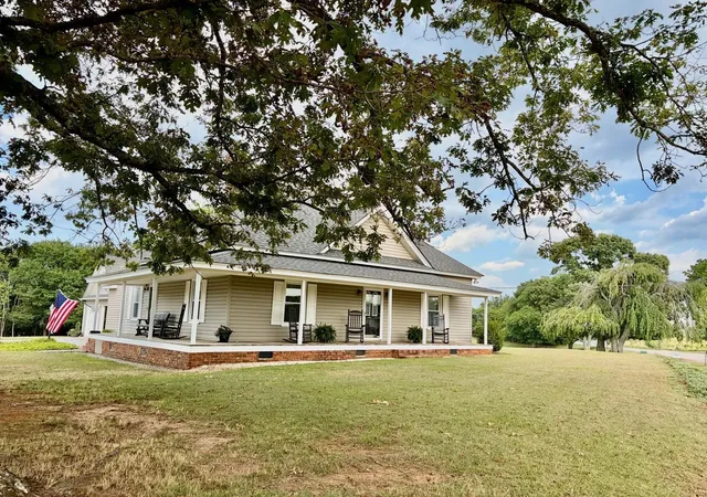Photo 3 of Single family home for sale at 550 Martin Camp Rd, Chesnee, SC 29323 | MLS# SPN339111 | Listing updated on 2026-10-05
