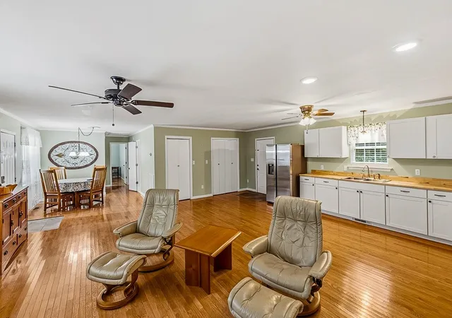 4th image of 2585 Pineland Shores Cir, Cross Hill, SC 29322 | MLS# SPN339123