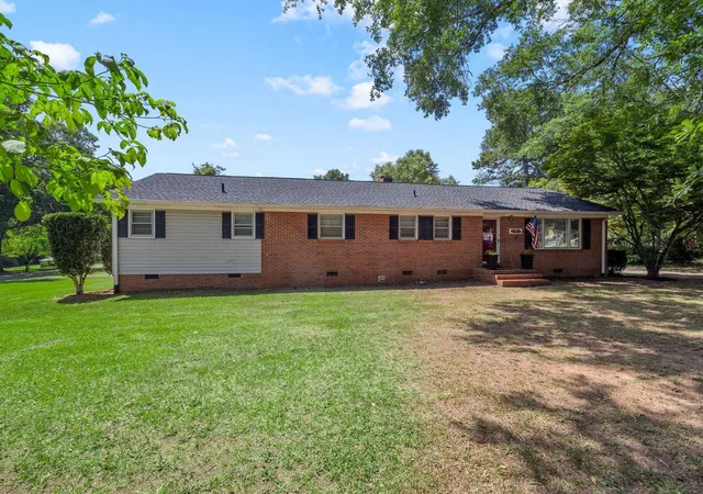 Homes for sale in Roebuck, SC | 98 Littlejohn Ct, Roebuck, SC 29376 | MLS# SPN339131