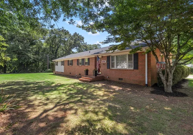 Homes for sale in Roebuck, SC | 98 Littlejohn Ct, Roebuck, SC 29376 | MLS# SPN339131