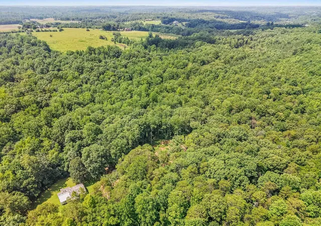 3rd image of 637 Odell Rd, Liberty, SC 29657 | MLS# SPN339139