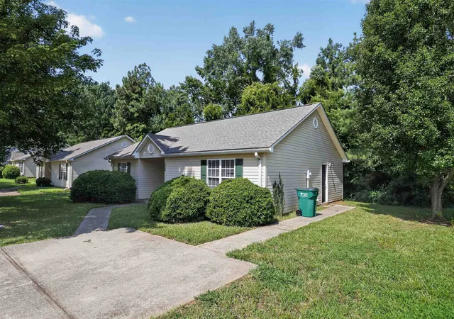 Homes for sale in Spartanburg, SC | 1868 Tamara Wy, Spartanburg, SC 29301 | MLS# SPN339156