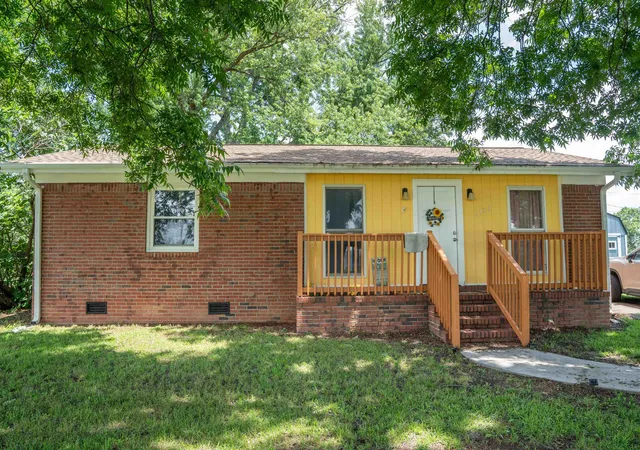 Homes for sale in Moore, SC | 1125 Old Anderson Mill Rd, Moore, SC 29369 | MLS# SPN339160