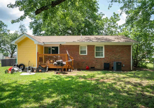 Homes for sale in Moore, SC | 1125 Old Anderson Mill Rd, Moore, SC 29369 | MLS# SPN339160