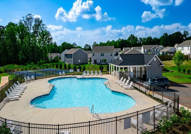 33rd image of 106 Poplarviille Dr, Piedmont, SC 29673 | MLS# SPN339183