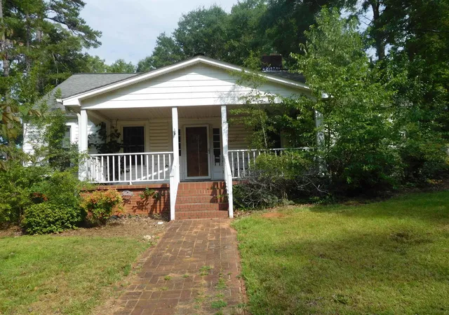Photo 1 of Sale Pending at 107 Lansdell Dr, Gaffney, SC 29340 | MLS# SPN339185 | Listing updated on 2026-08-18