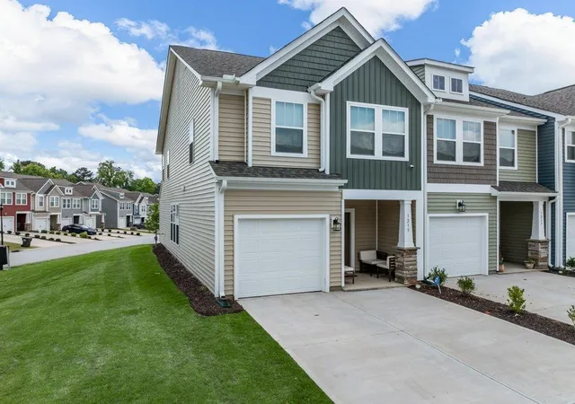 Photo 3 of Townhouse for sale at 1215 Cherry Orchard, Moore, SC 29369 | MLS# SPN339205 | Listing updated on 2026-07-09