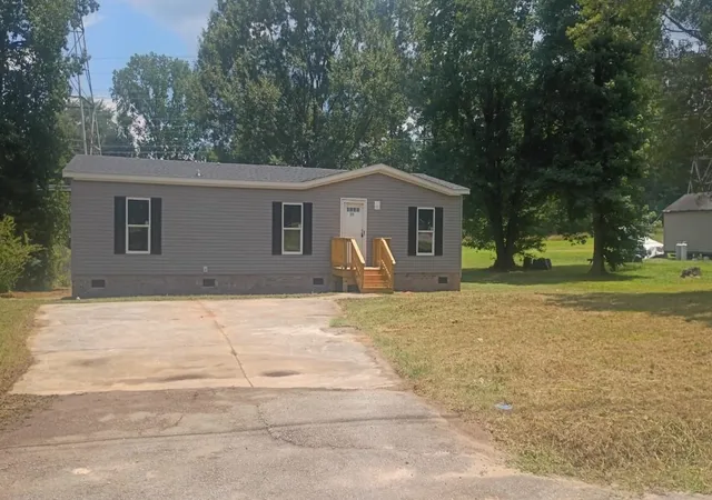 Homes for sale in Pacolet, SC | 211 Woodland Cir, Pacolet, SC 29372 | MLS# SPN339206