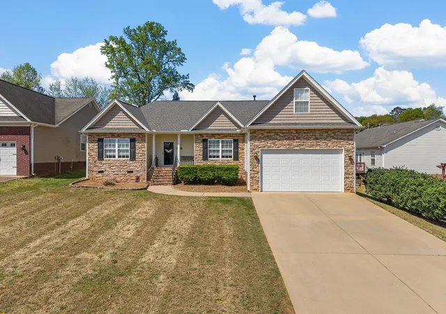 Homes for sale in Boiling Springs, SC | 414 Landstone Ter, Boiling Springs, SC 29316 | MLS# SPN339209
