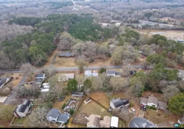 Photo 2 of Sale Pending at 612 Neely Fry Rd, Simpsonville, SC 29680 | MLS# SPN339211 | Listing updated on 2026-07-09