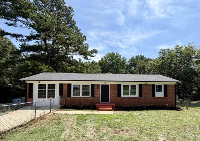 Homes for sale in Gaffney, SC | 108 Ashmore Ave, Gaffney, SC 29340 | MLS# SPN339226