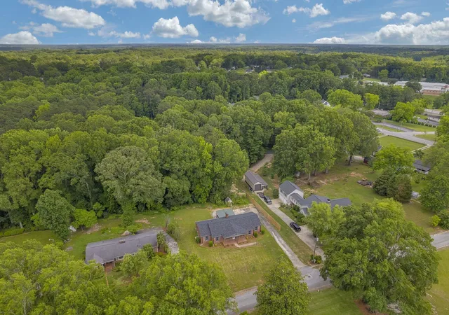 Homes for sale in Laurens, SC | 104 Arrowood Ln, Laurens, SC 29360 | MLS# SPN339236