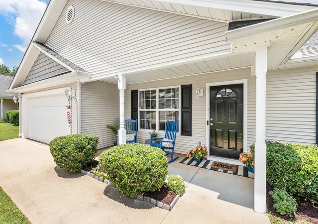 Photo 3 of Single family home for sale at 413 Bentridge Dr, Spartanburg, SC 29301 | MLS# SPN339237 | Listing updated on 2026-09-02