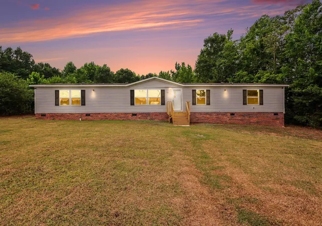 Homes for sale in Chesnee, SC | 205 Dillon St, Chesnee, SC 29323 | MLS# SPN339242