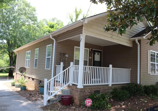 Homes for sale in Spartanburg, SC | 213 Bomar Ave, Spartanburg, SC 29306 | MLS# SPN339246