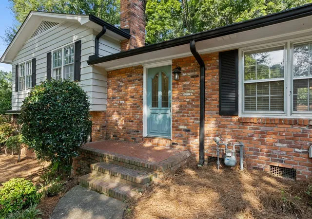 Photo 3 of Single family home for sale at 295 Fairlane Dr, Spartanburg, SC 29307 | MLS# SPN339249 | Listing updated on 2026-08-22