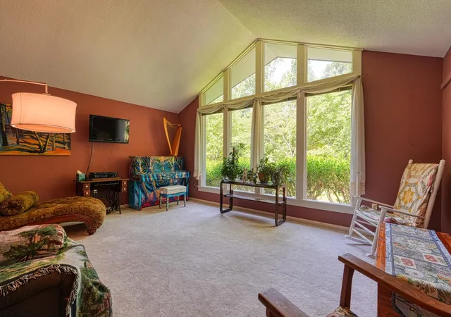 Photo 3 of Sale Pending at 45 Woodwind Dr, Spartanburg, SC 29302 | MLS# SPN339256 | Listing updated on 2026-08-25